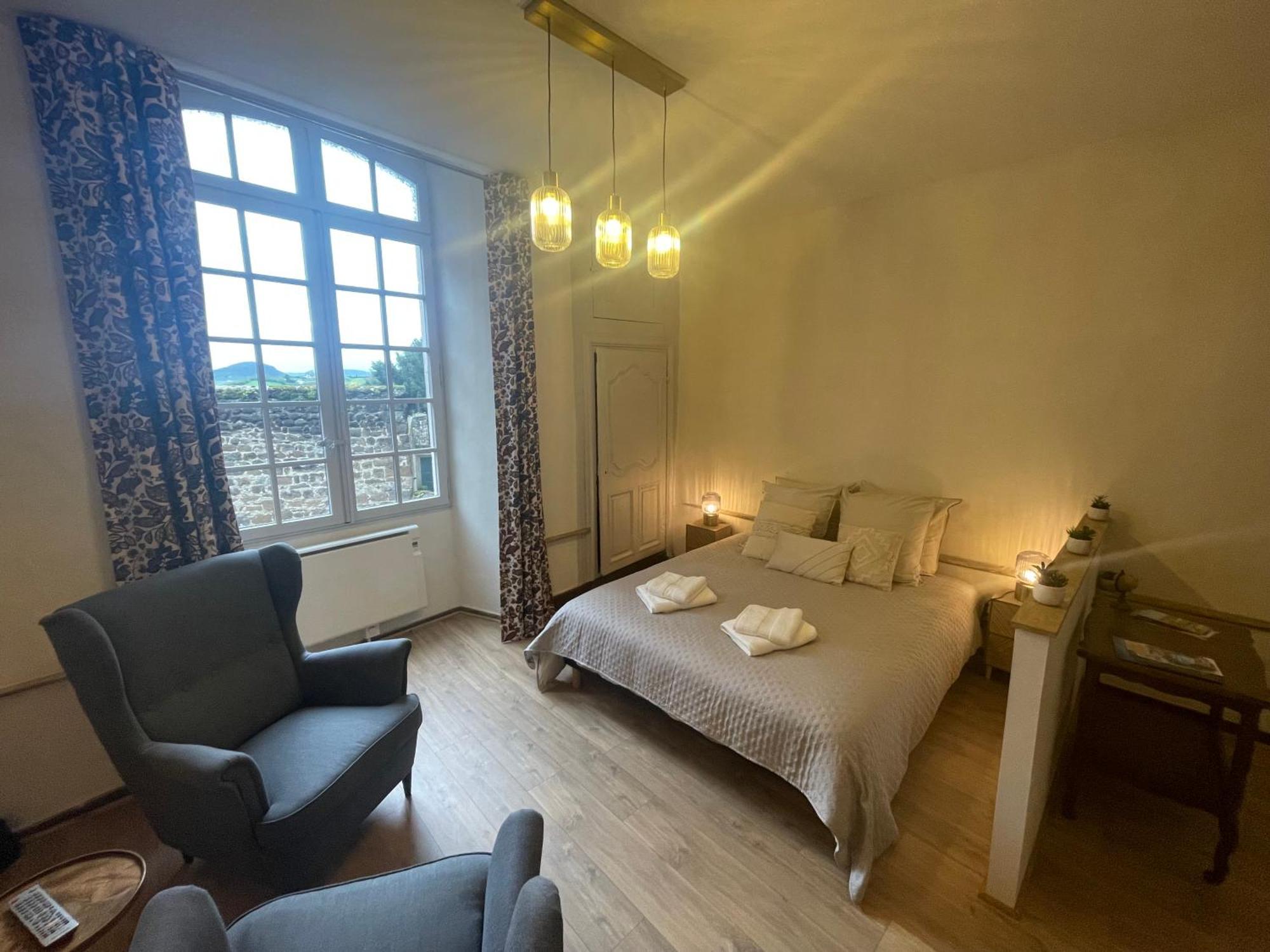 Aux Portes Du Mont Anis Le Puy-en-Velay Exteriér fotografie