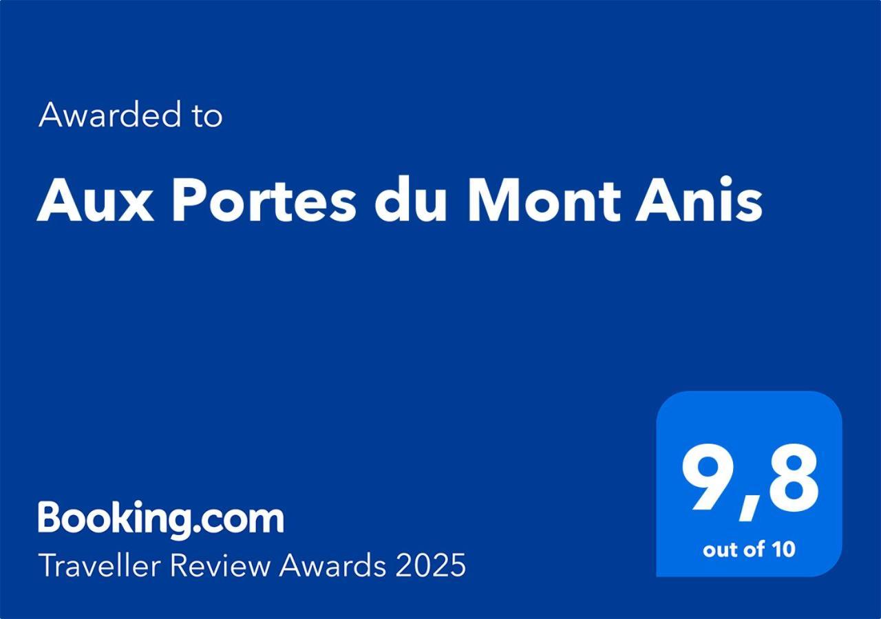 Aux Portes Du Mont Anis Le Puy-en-Velay Exteriér fotografie
